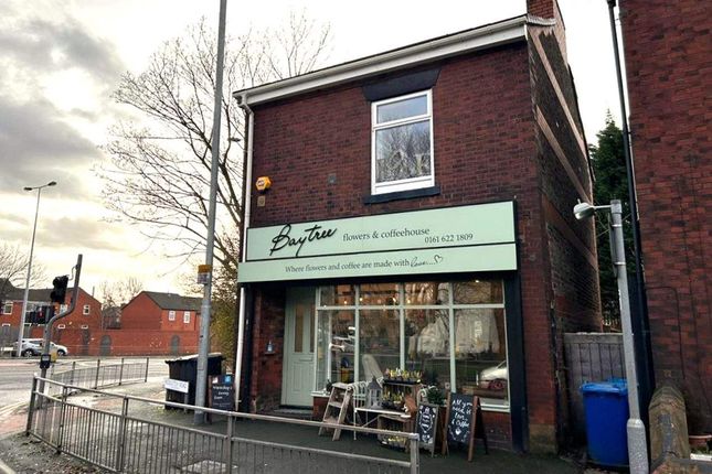 Thumbnail Restaurant/cafe for sale in Oldham, England, United Kingdom