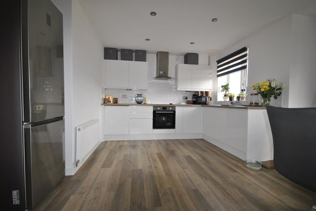 Flat for sale in St. Andrews Road, Northampton