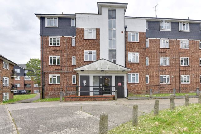 Thumbnail Flat for sale in The Grange, East Finchley