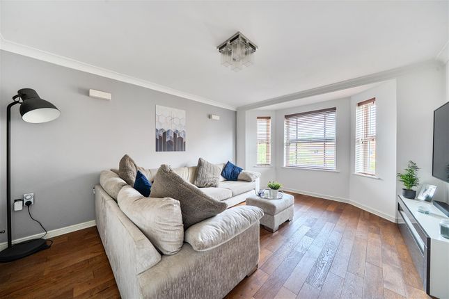 6, Attwood Drive, Arborfield photo 4