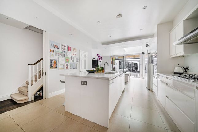 Property to rent in Walham Grove, Fulham Broadway, London