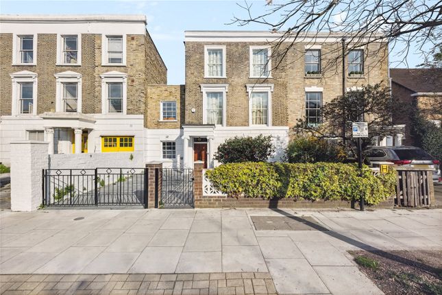 Terraced house to rent in Southgate Road, De Beauvoir