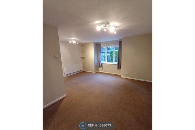 Thumbnail Studio to rent in Southwick House, East Grinstead