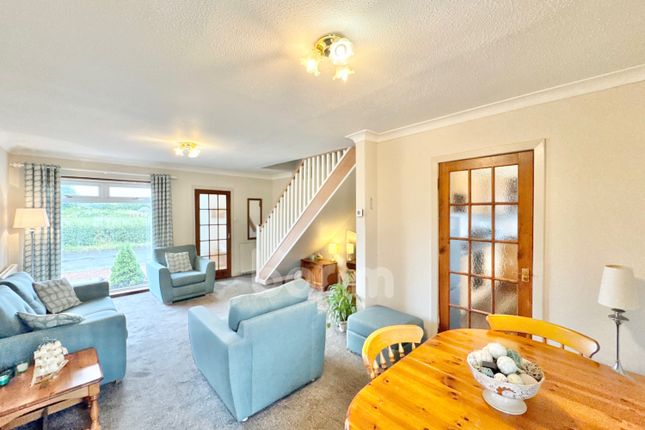 27, Dipple Court, Kilbirnie photo 4