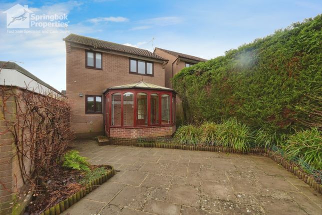 Detached house for sale in Hawleys Close, Matlock, Derbyshire