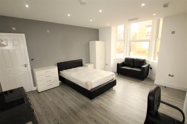 Flat 2, Beacon House, 10 Forest Road, Loughborough photo 2