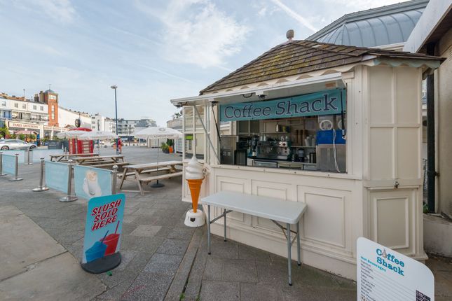 Commercial property to let in Marine Esplanade, Ramsgate