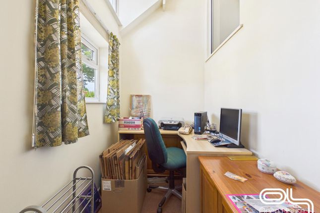 62, Walhouse Road, Walsall photo 2