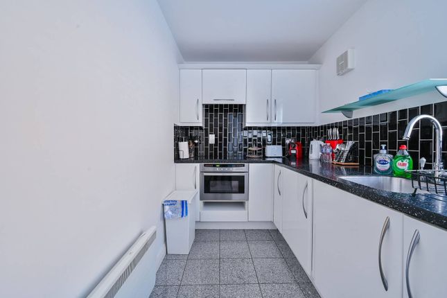 Flat to rent in Craven Street, Covent Garden, London