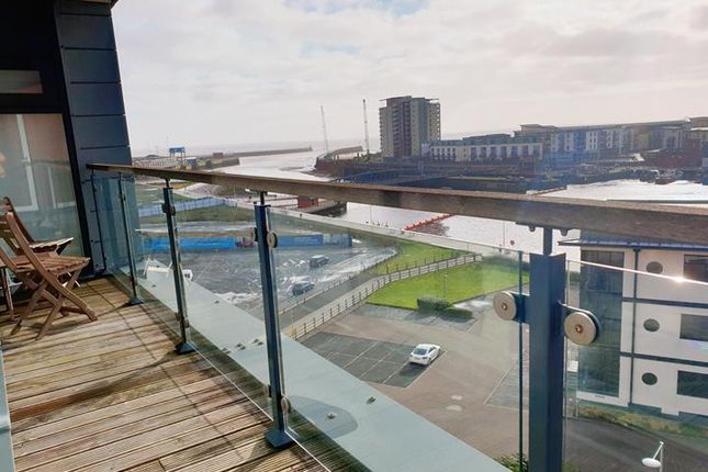 155 Altamar, SWANSEA photo 5