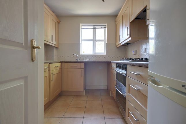 Apartment 64, Exbury Court, Hillcroft Close, Lymington photo 3