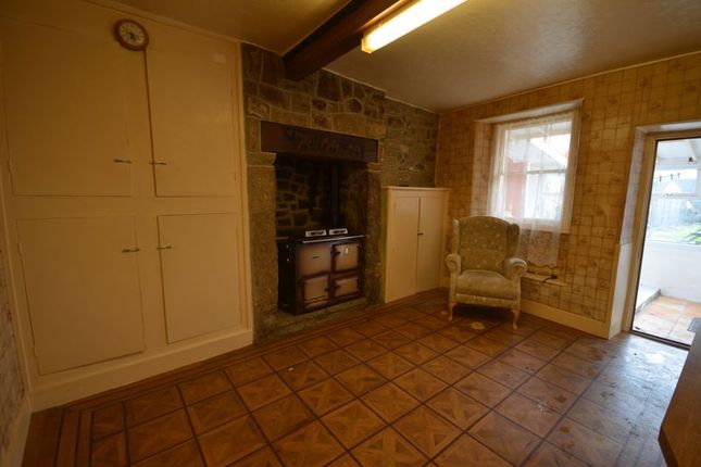 Terraced house for sale in 19 Lower Street, Chagford, Devon