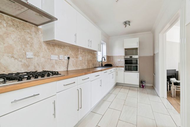 15, Clapham Road, Yarm photo 4