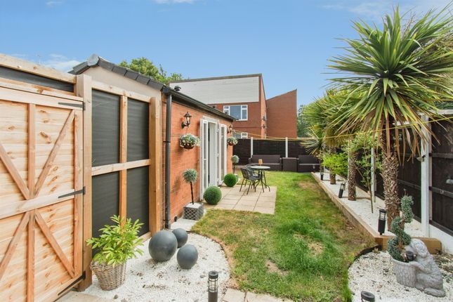 1, Westerman Close, Pontefract photo 4