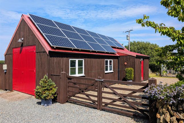 Garage/Workshop