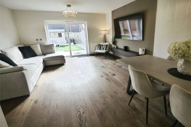 12, Widvale Road, Essex photo 3