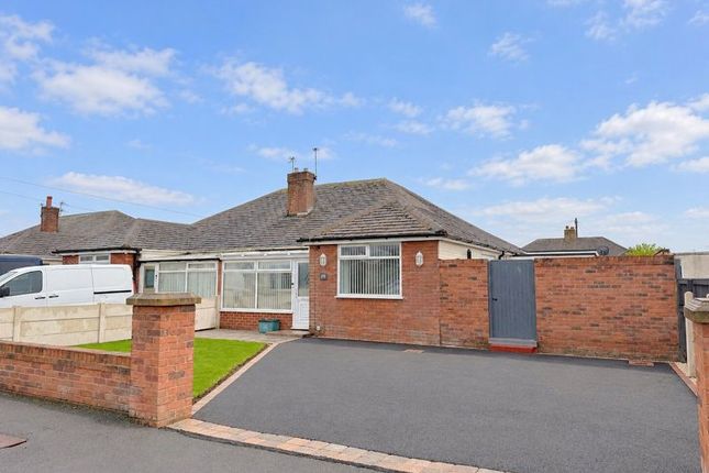 3-bed bungalow on Shaftesbury Avenue, Thornton Cleveleys, £250,000