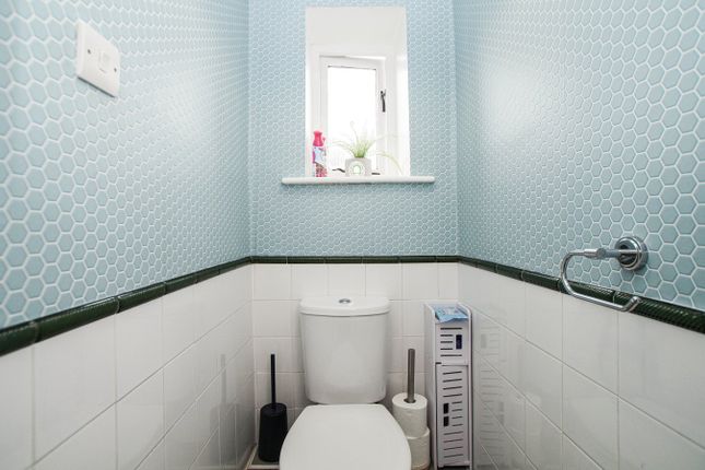 Separate WC
