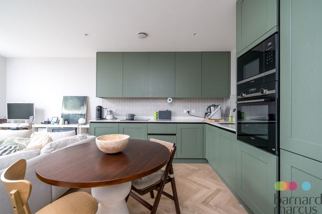 Flat for sale in Explorer Way, London