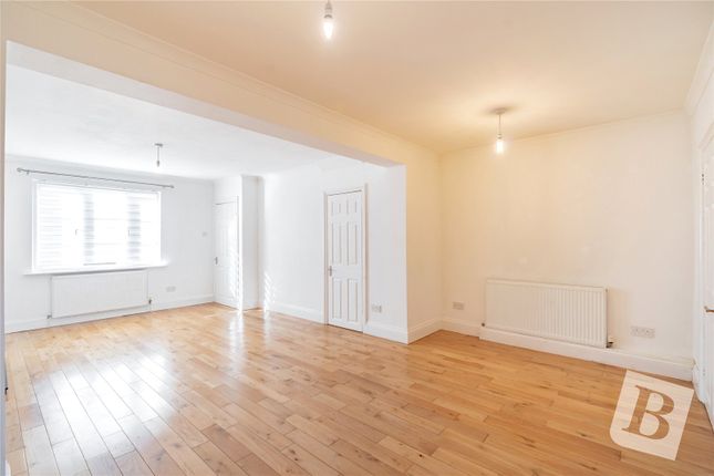 4, Bansons Way, Essex photo 4