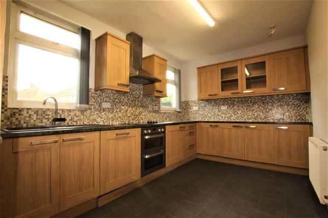 25 St. Marys Road, Rotherham photo 2