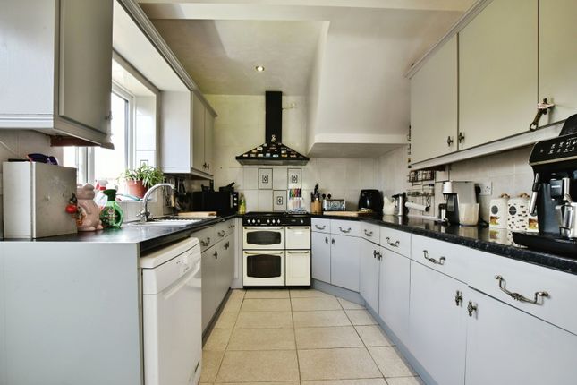 10, Robin Lane, Chelford photo 4