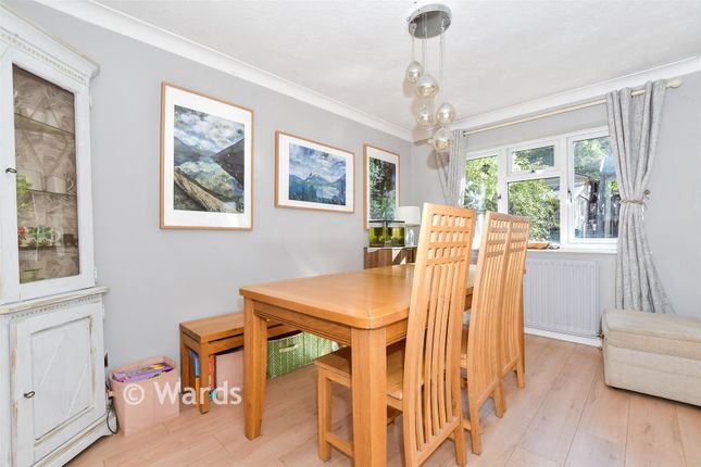 8, Hale Court, Tonbridge photo 4