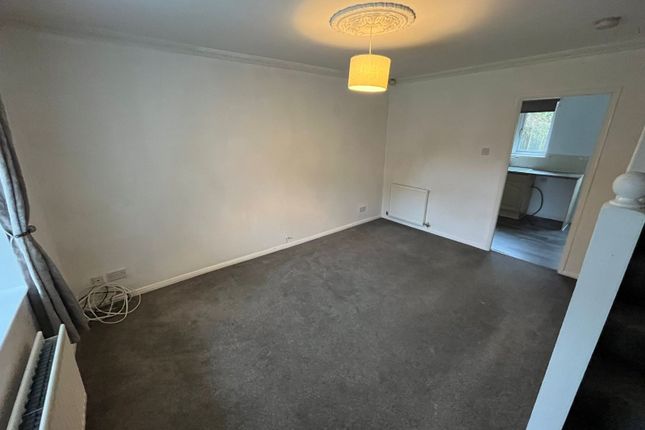 31, Harlequin Drive, Hull photo 2