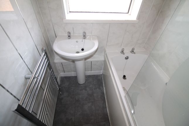 12, Gillas Lane, Houghton Le Spring photo 5