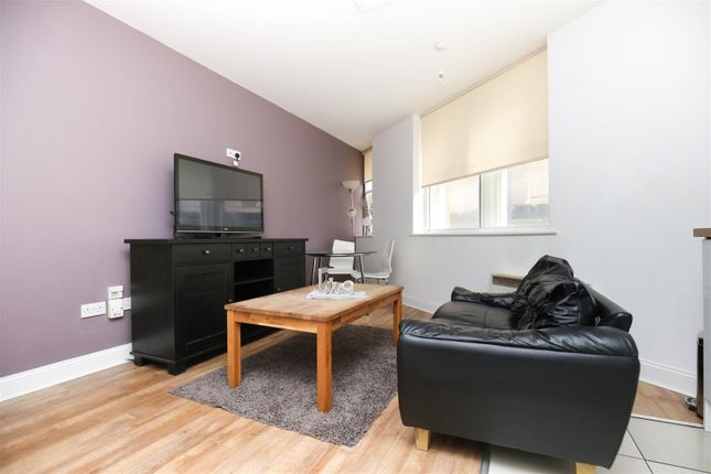 Thumbnail Flat to rent in The Gatehouse, City Centre