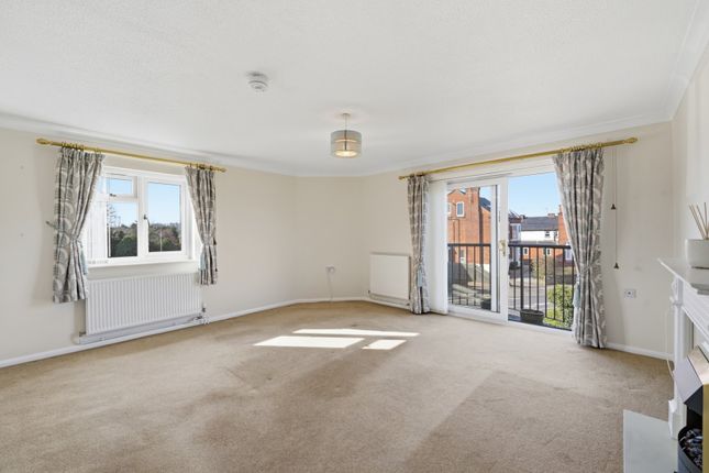 44, Marlborough Court, Nottingham photo 3