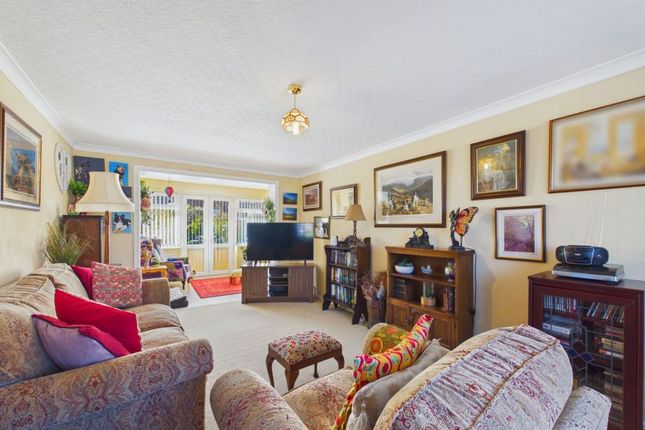 4, Saxon Road, Whitby photo 2