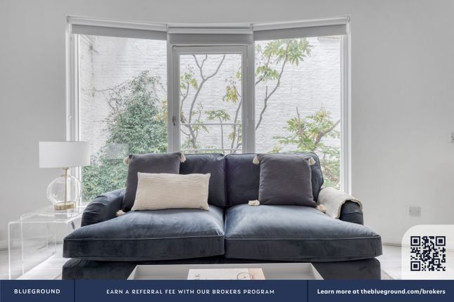 3, Gloucester Terrace, London photo 4