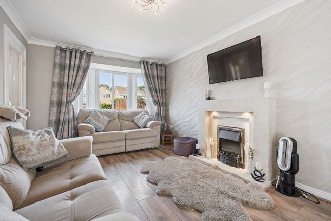 47 Glentye Drive, Alloa photo 3