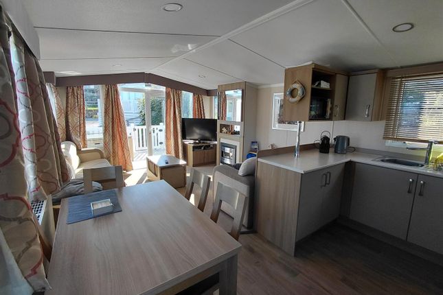 Swift Bordeaux, Swanage Bay View, Swanage photo 2