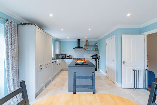 18 Jannochs Court, Dersingham, Norfolk photo 4