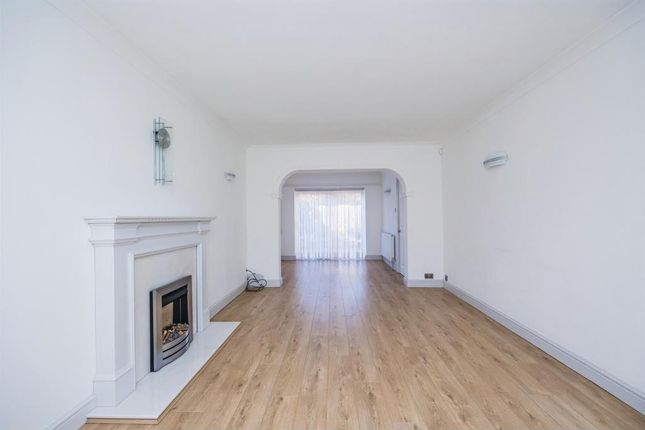 26, Harcourt Crescent, Nottingham photo 4