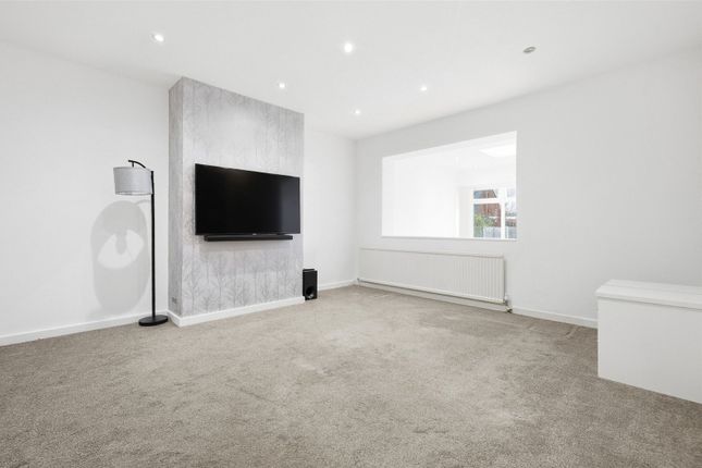 6, Craven Close, Essex photo 4