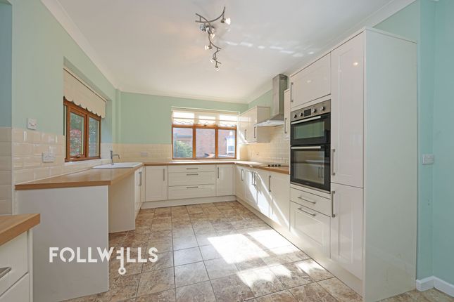 1 Gravelly Bank, Stoke-On-Trent photo 2