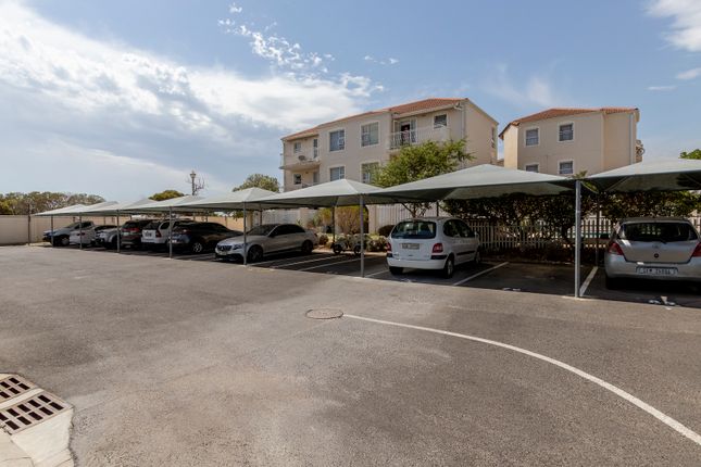 Apartment for sale in Hibiscus Avenue, Gordons Bay, Western Cape, South Africa