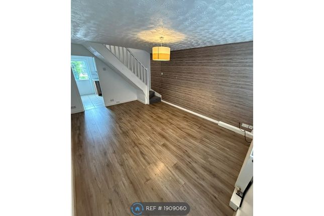 A Kenyon Lane, Middleton, Manchester photo 4