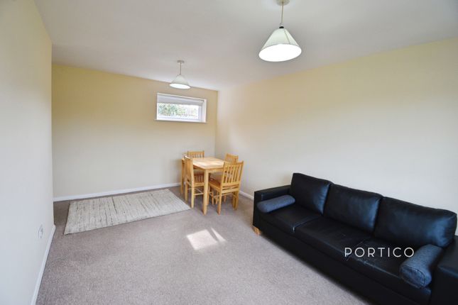 74, Jack Clow Road, London photo 3
