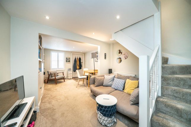 13, Queen Street, St. Albans photo 3