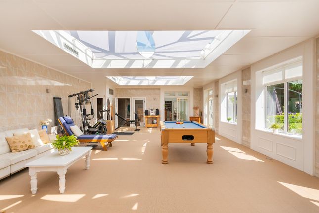2C1Rcn - Gym Games Room A.Jpg
