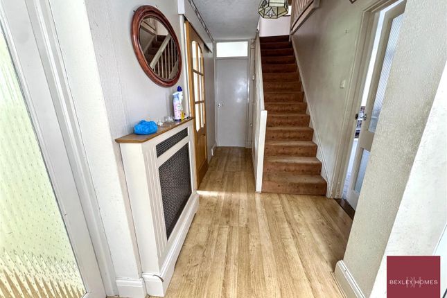 97, Long Lane, Bexleyheath photo 2
