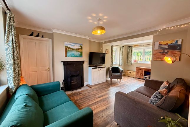 Whistley Cottage, The Street, West Harptree photo 4