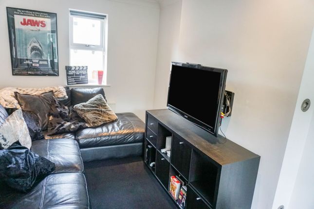 Town house for sale in Millbrook Close, Warrington