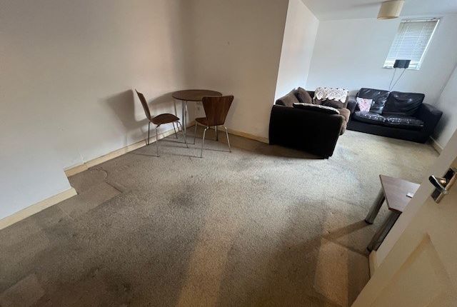 Flat to rent in 4A Terrace Road, Bournemouth BH2