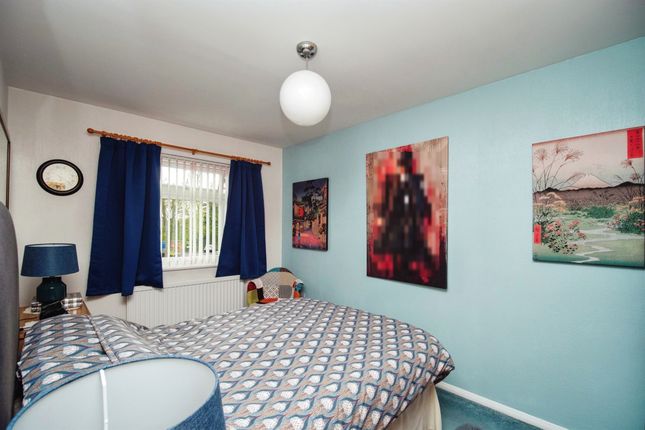 Flat for sale in Robins Garth, Dorchester