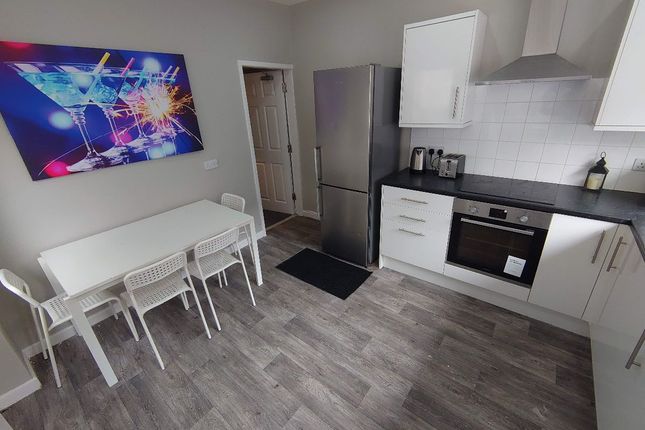 17 Cotswold Street, Liverpool photo 3